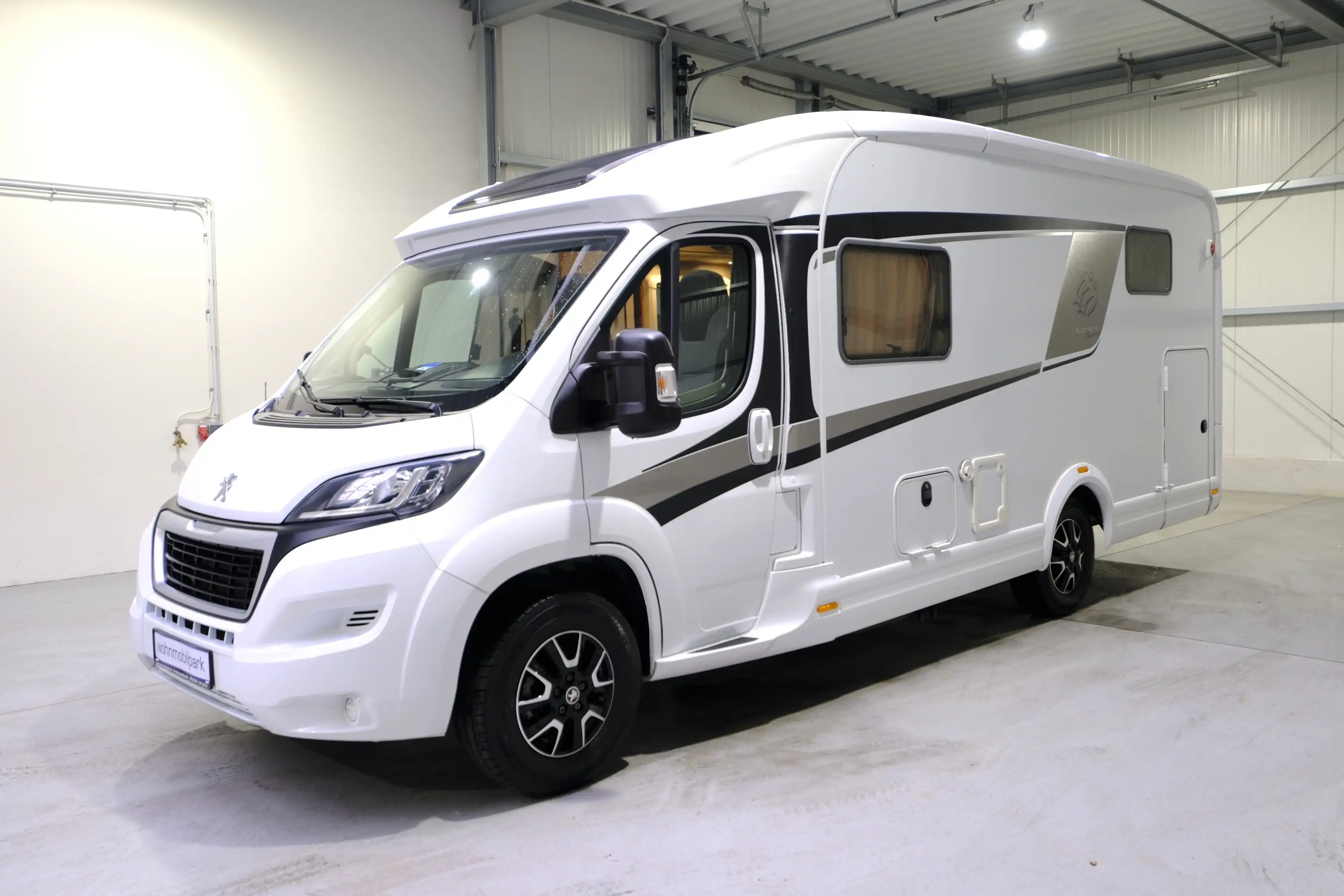 KNAUS Van TI 650 MEG Platinum Selection - Ansicht 2